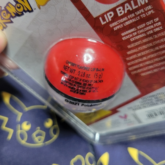 Pokeball Chapstick - Picture 5 of 5